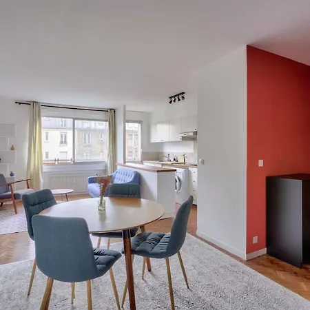 Spacious And Equipped 11th District Appartement